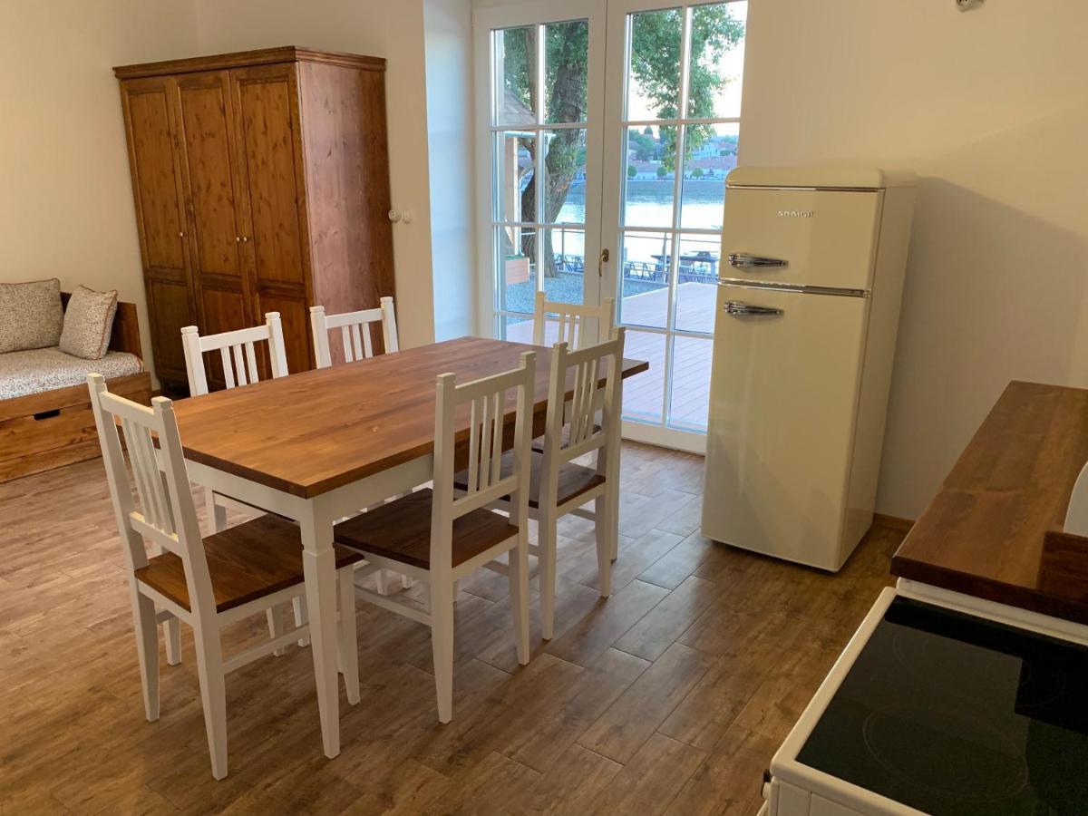 Szazesztendos Reveszhaz Apartman Szigetmonostor Εξωτερικό φωτογραφία