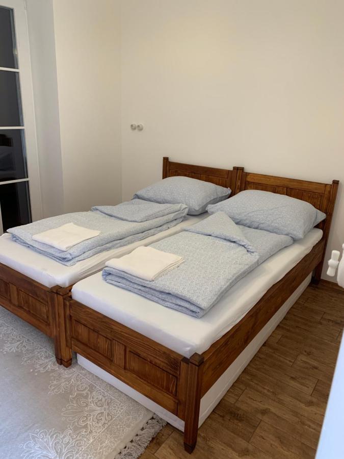 Szazesztendos Reveszhaz Apartman Szigetmonostor Εξωτερικό φωτογραφία