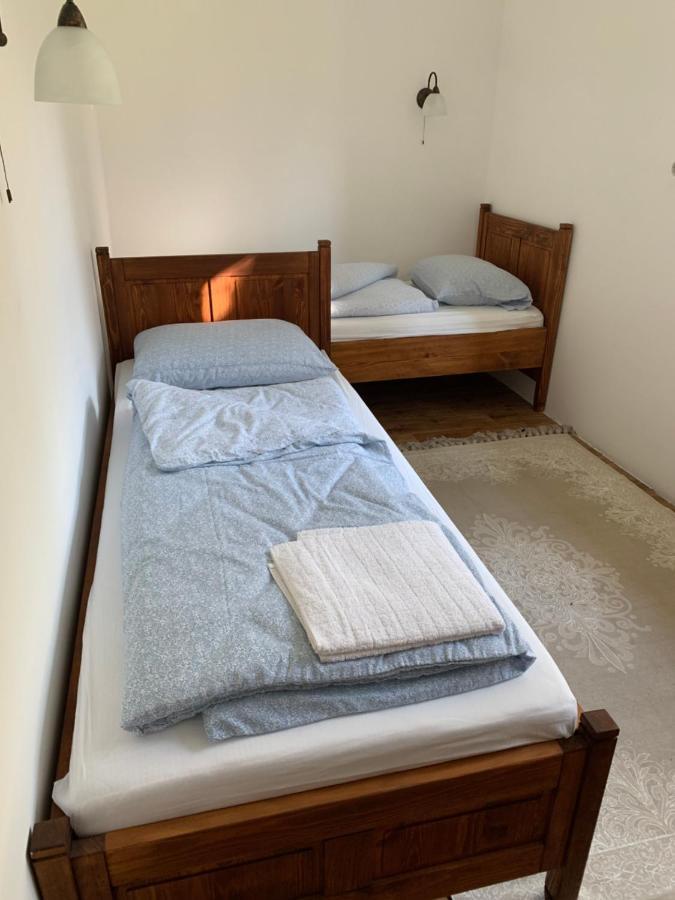 Szazesztendos Reveszhaz Apartman Szigetmonostor Εξωτερικό φωτογραφία